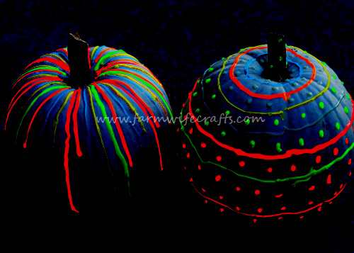 Glow in the Dark Puffy Paint Polka-dot Pumpkin